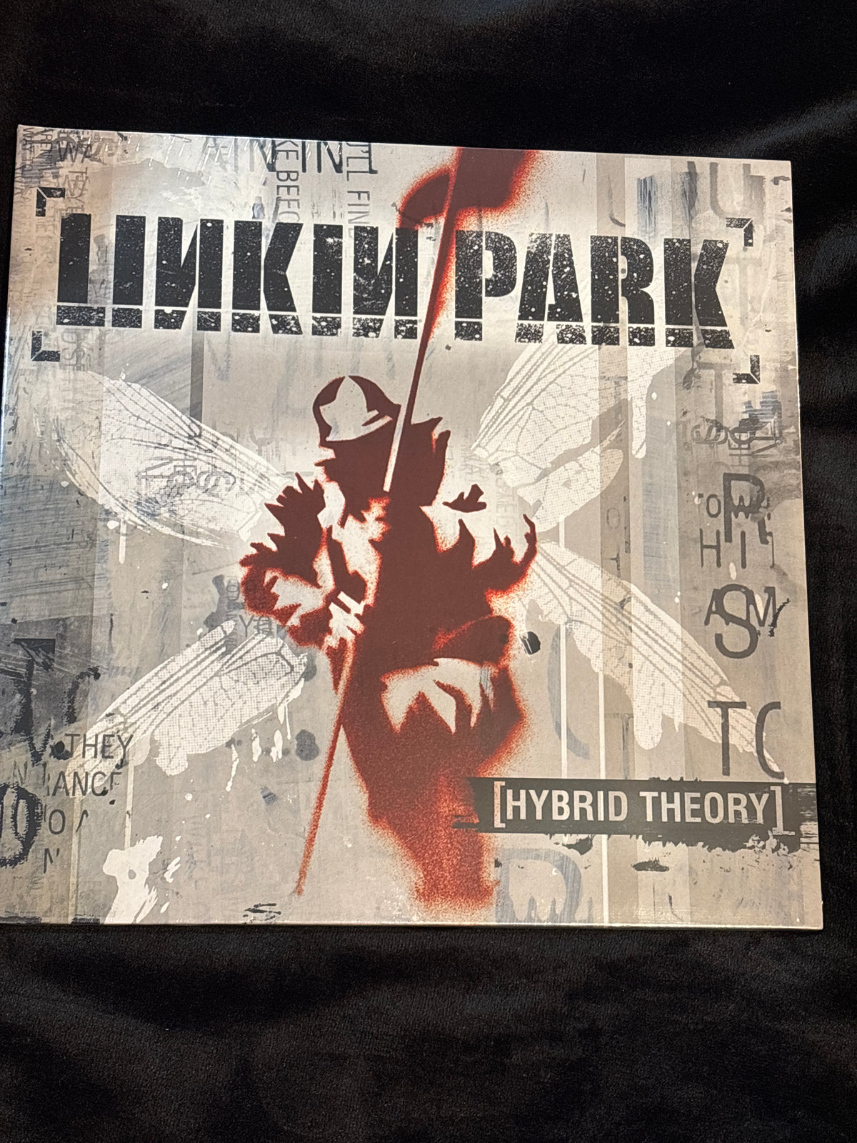 Linkin Park - Hybrid Theory (LP)