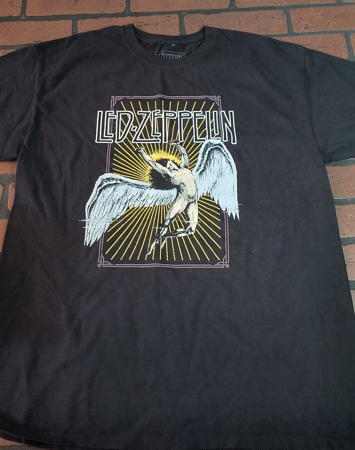 LED ZEPPELIN - 2021 Swan Song Record Label Logo T-shirt ~Never Worn~ S M L XL graphic t-shirt — Mac's Retro Hub