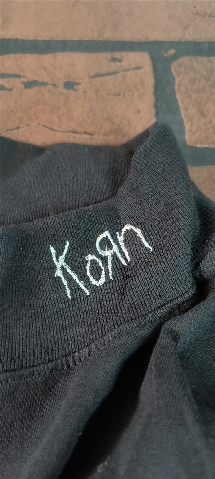 KoRn-Vintage 1998 Issues Embroidered Turtle Neck Vintage T-shirt~Never Worn~L XL graphic t-shirt — Mac's Retro Hub