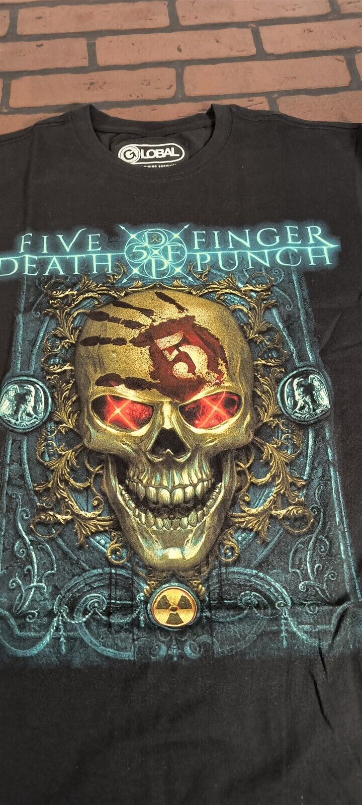 FIVE FINGER DEATH PUNCH - Iron Skull T-shirt ~Never Worn~ M L graphic t-shirt — Mac's Retro Hub