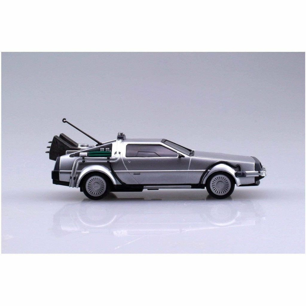 Back to the Future pull-back DeLorean 1:43 scale plastic model kit collectible figure — Mac's Retro Hub - photo 5