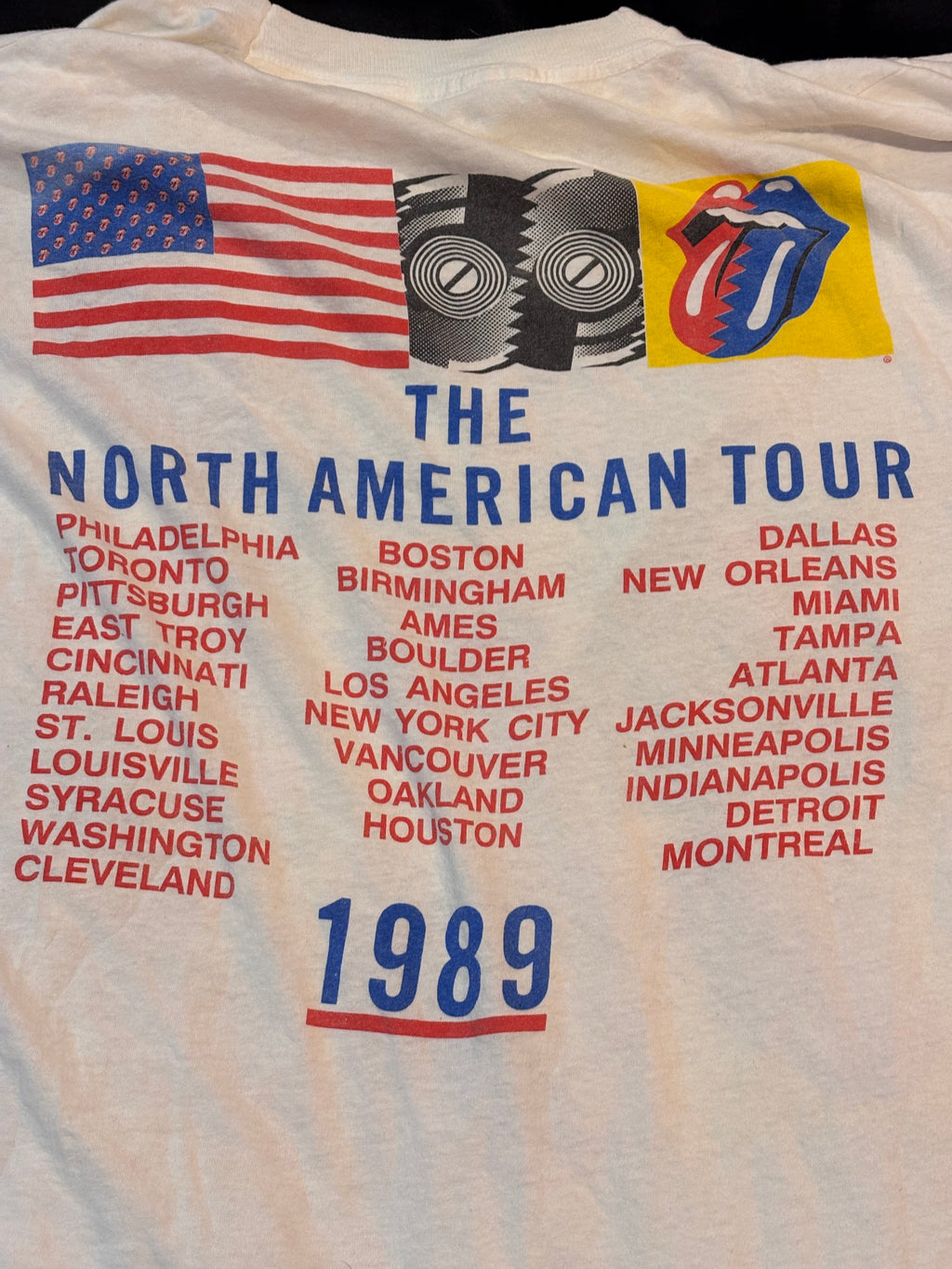 Vintage 1989 Rolling Stones “9 Tongues” North American Tour T-Shirt – XL