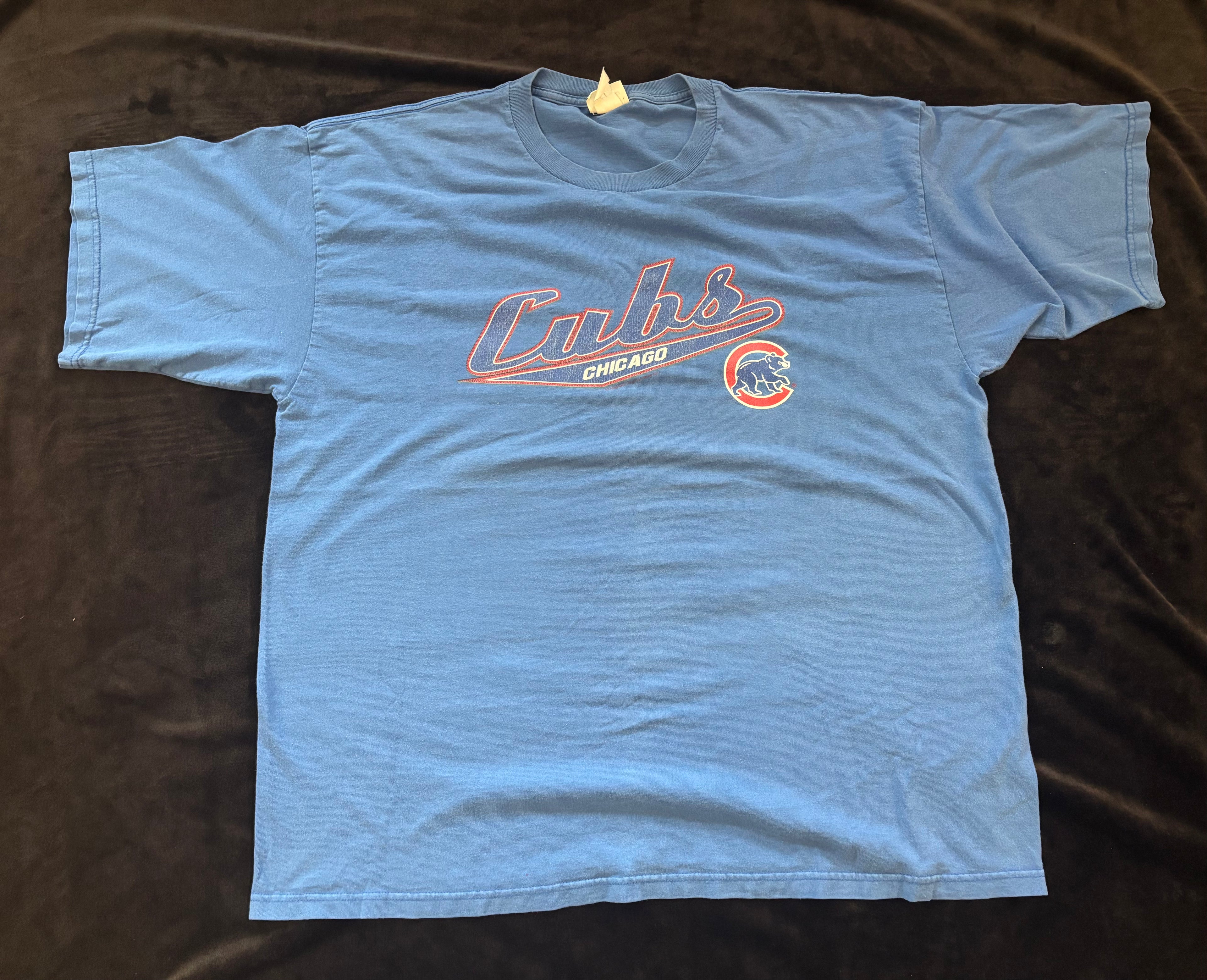 Lee Sport Chicago Cubs Graphic T-Shirt, 2XL graphic t-shirt — Mac's Retro Hub