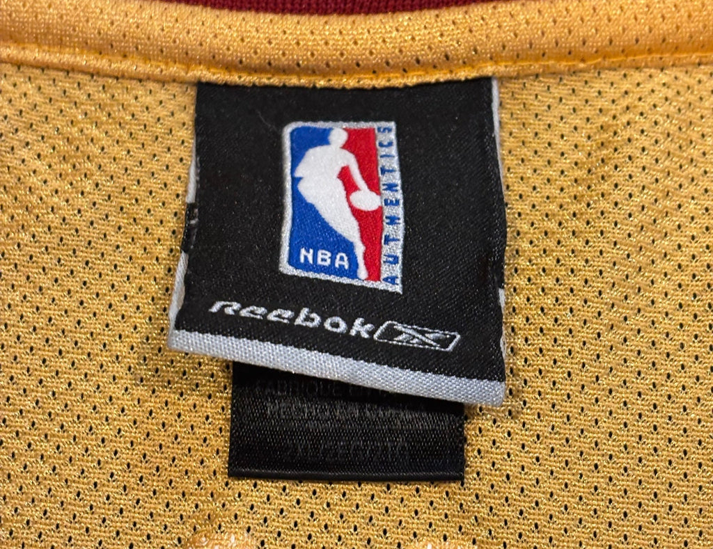 Interior NBA Authentics Reebok tag