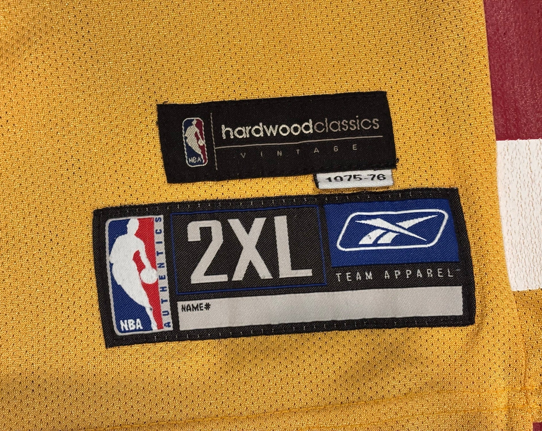 NBA Authentics 2XL tag and Hardwood Classics Vintage 1975-76 tag