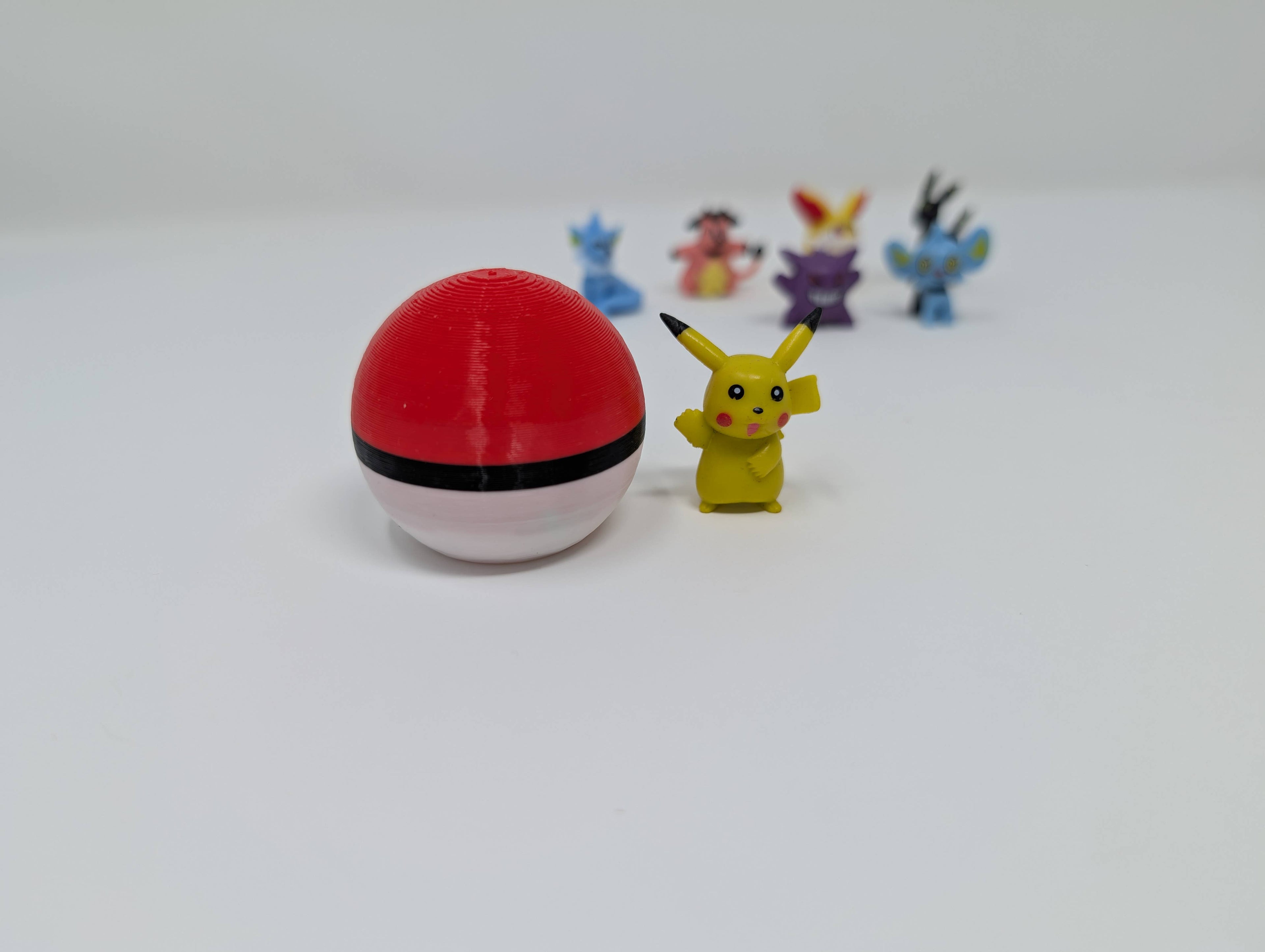 Mystery Pokémon Figurines - Crackable Pokéballs