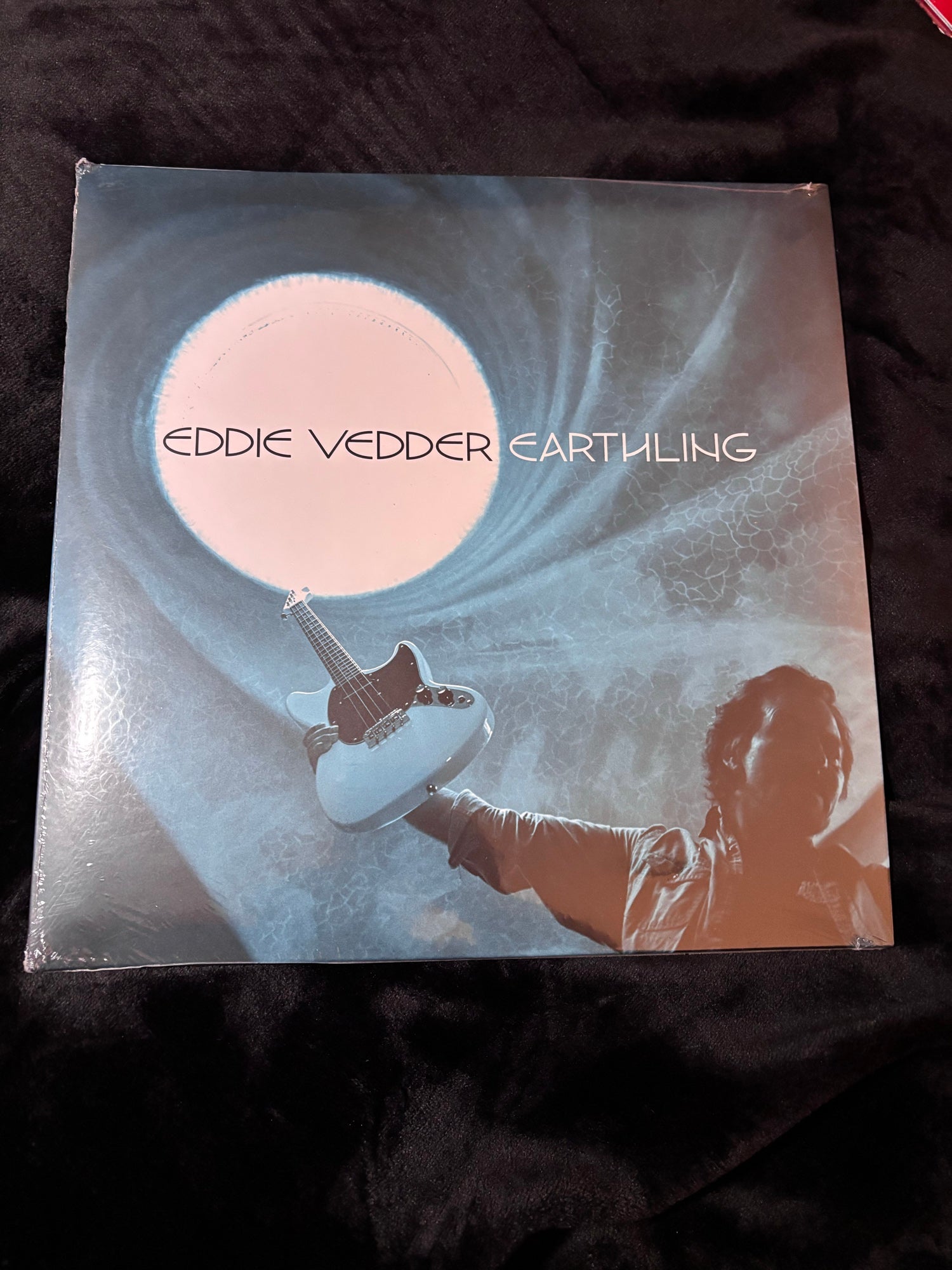 Eddie Vedder Earthling front