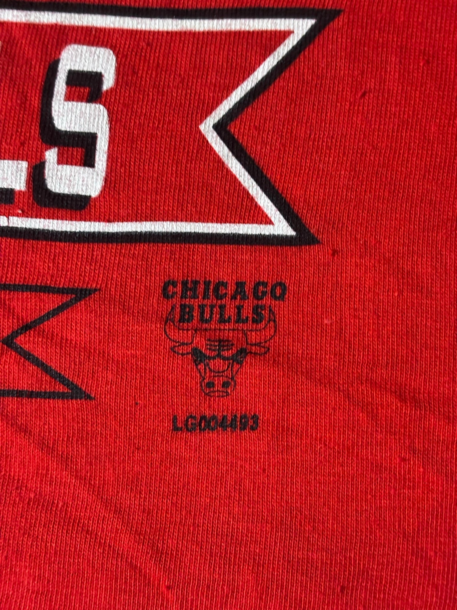 Logo 7 70 Wins Bulls XL red
