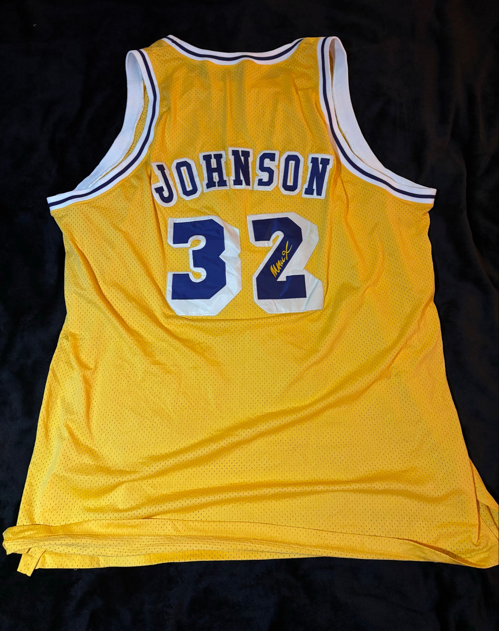 Mitchell & Ness Hardwood Classics 1985-86 Signature Edition patch