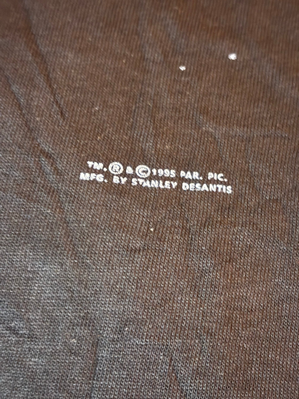 1995 Paramount copyright print inside Voyager tee