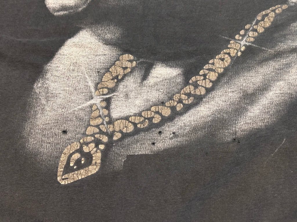 Biggie rap tee chain graphic detail